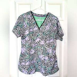 Scrub Top. Premiere by Healing Hands